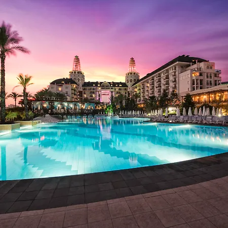 Complex Delphin Diva Premiere Antalya